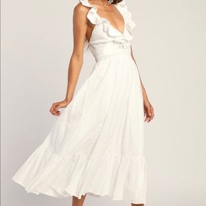 Perfect white dress for summer
